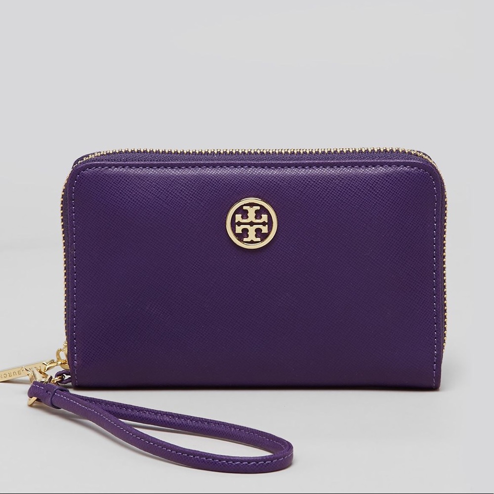 Tory Burch wristlet wallet